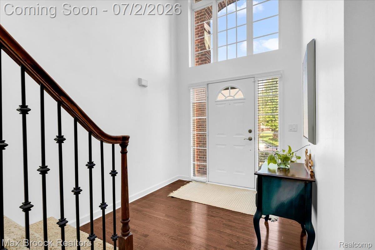 27023 Ladbroke Street