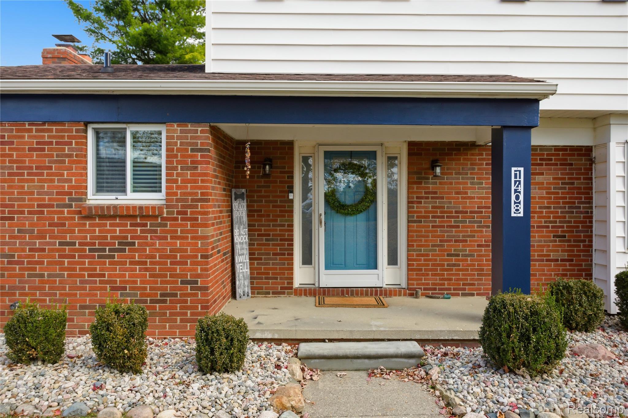 1408 N Bridge Street