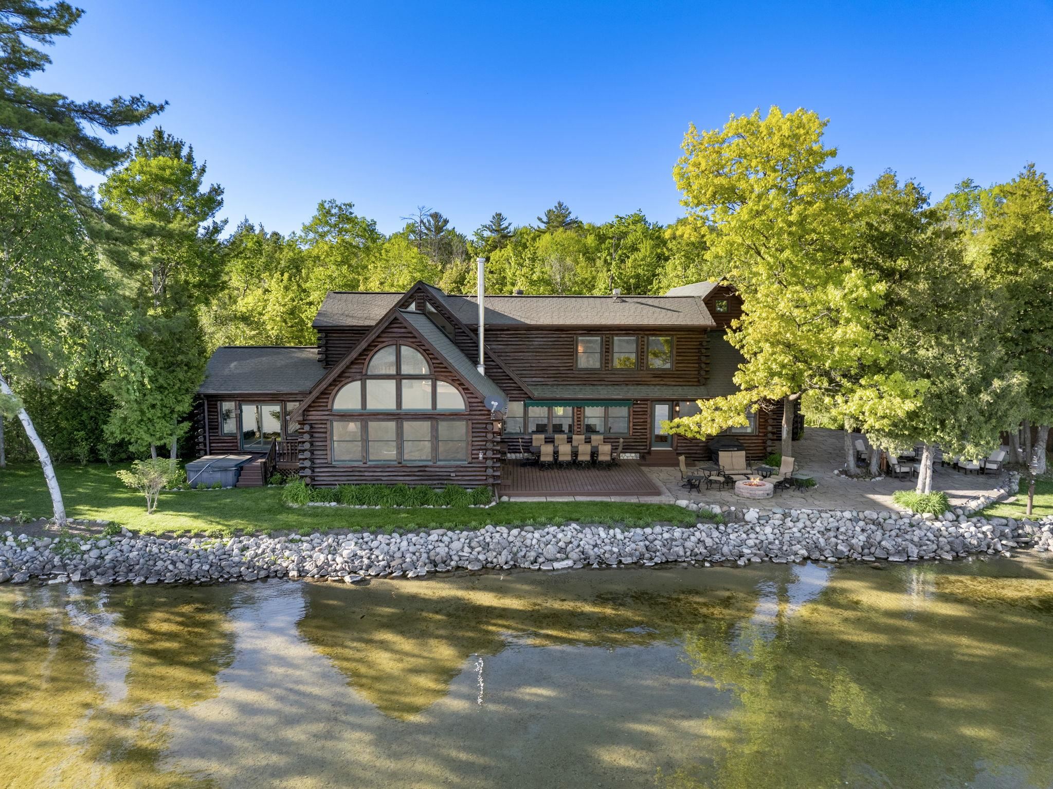 8601 Strawberry Point Road