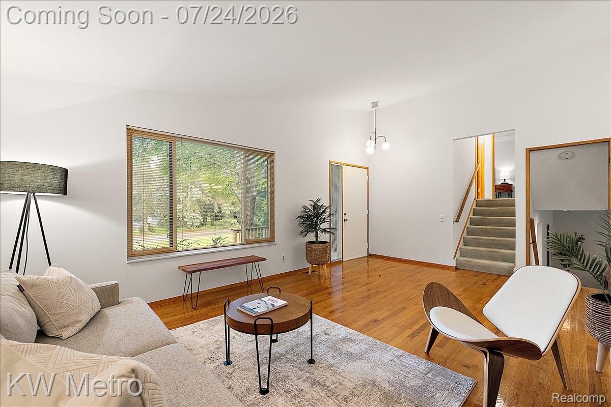 2804 Rhineberry Road