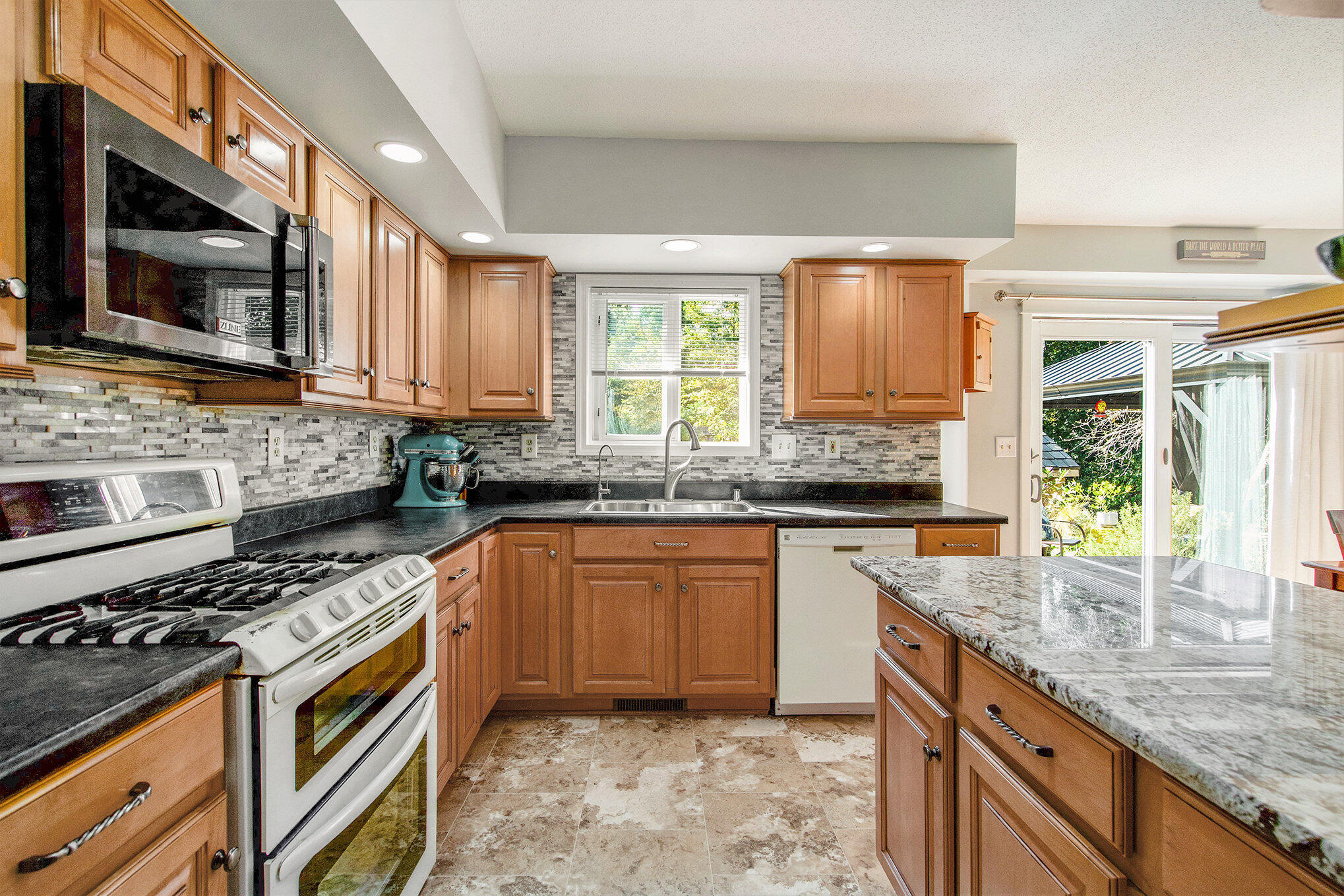 8337 Washington Street