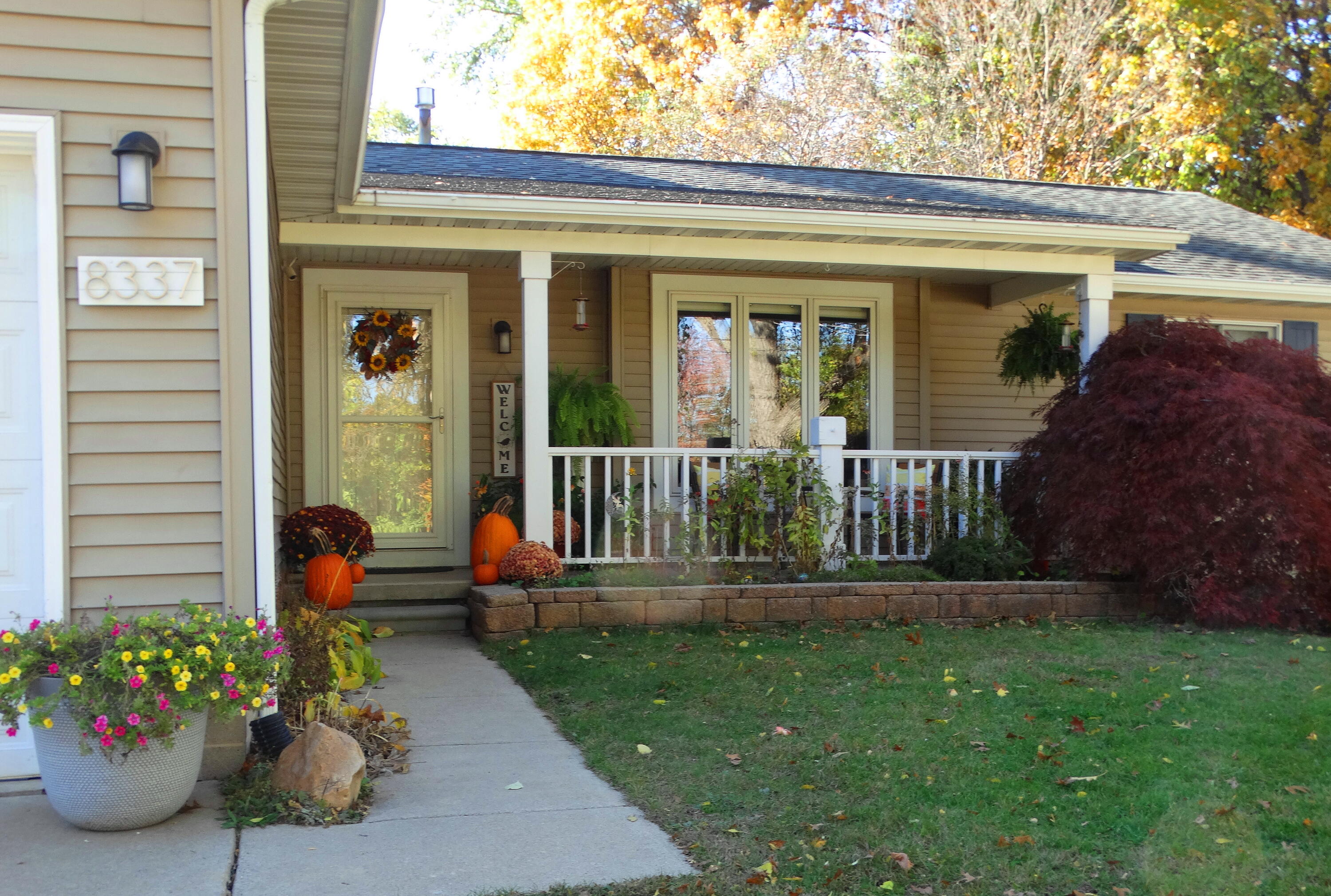 8337 Washington Street