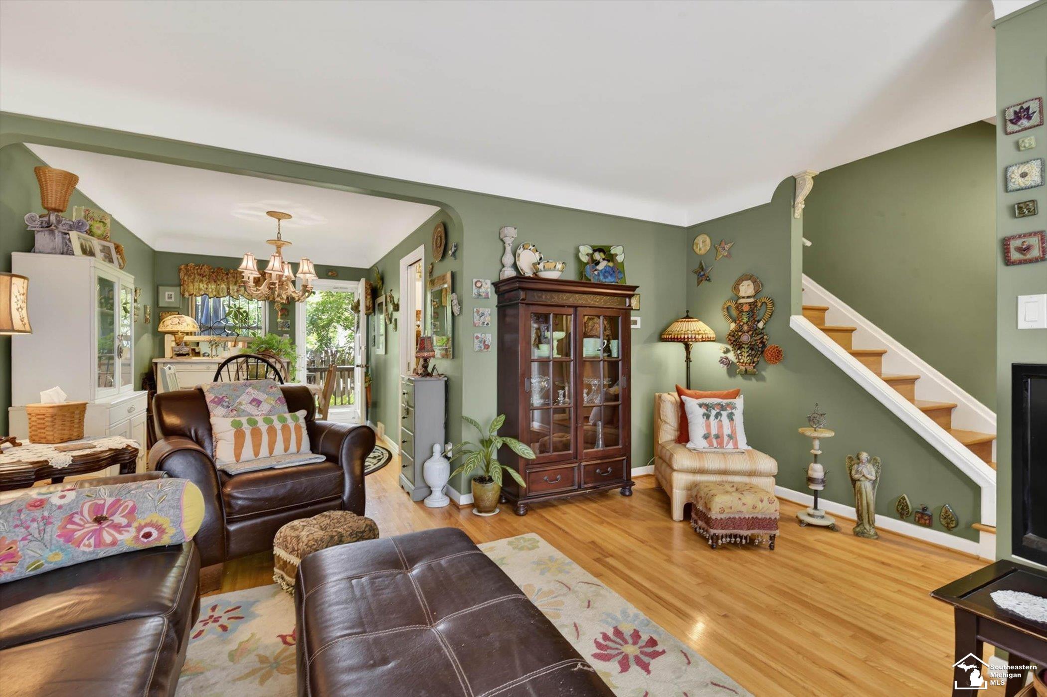 2604 Rochester Road
