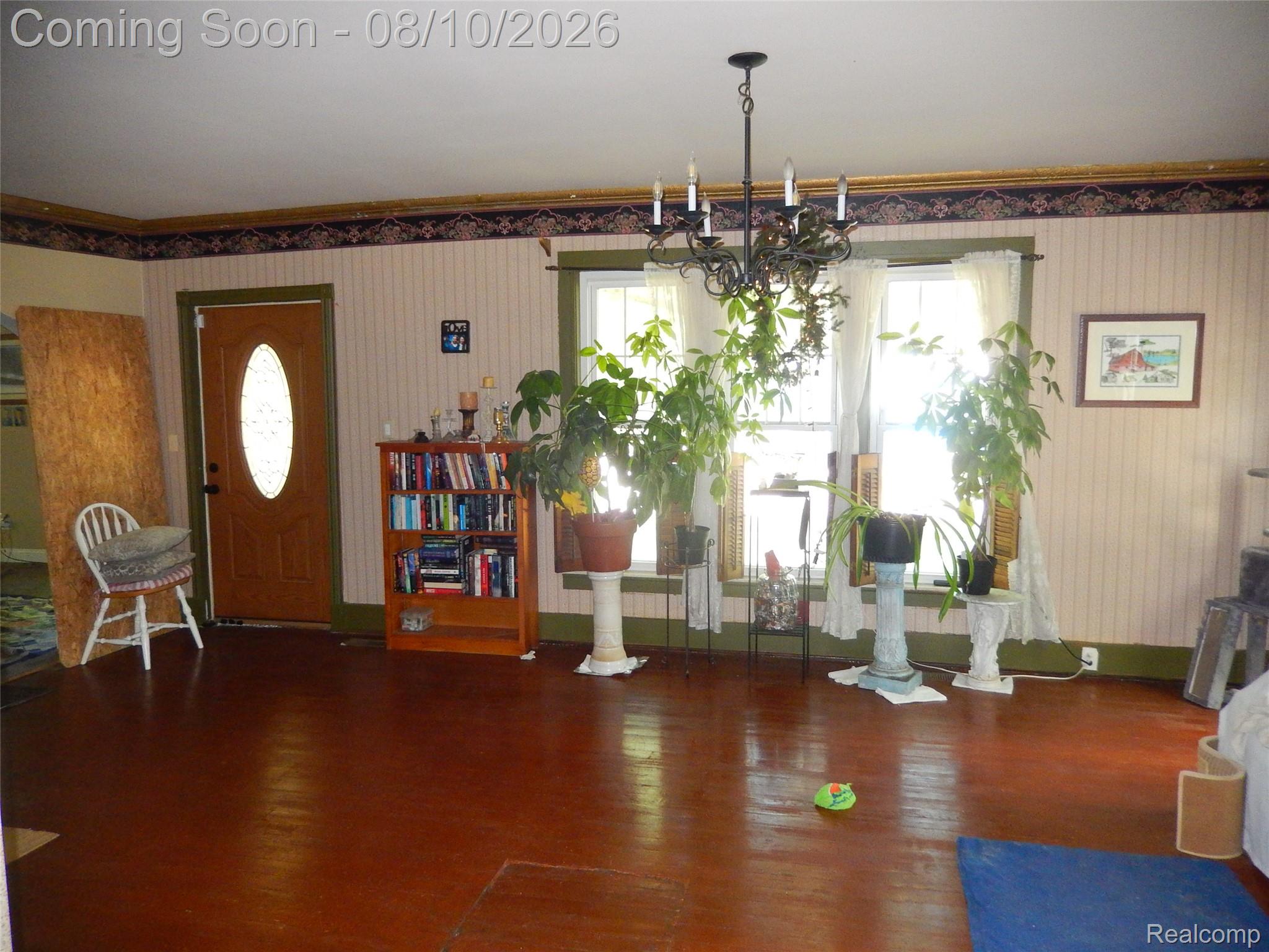 746 N Main Street