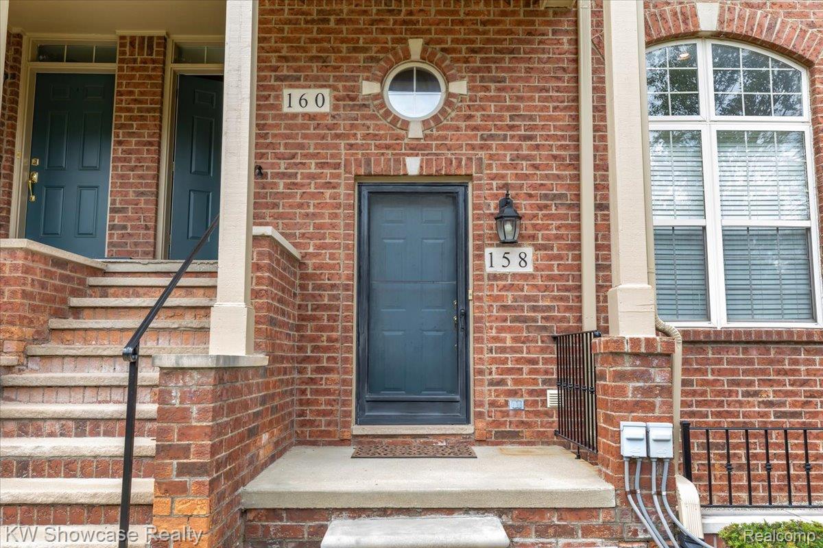 158 Sandy Lane