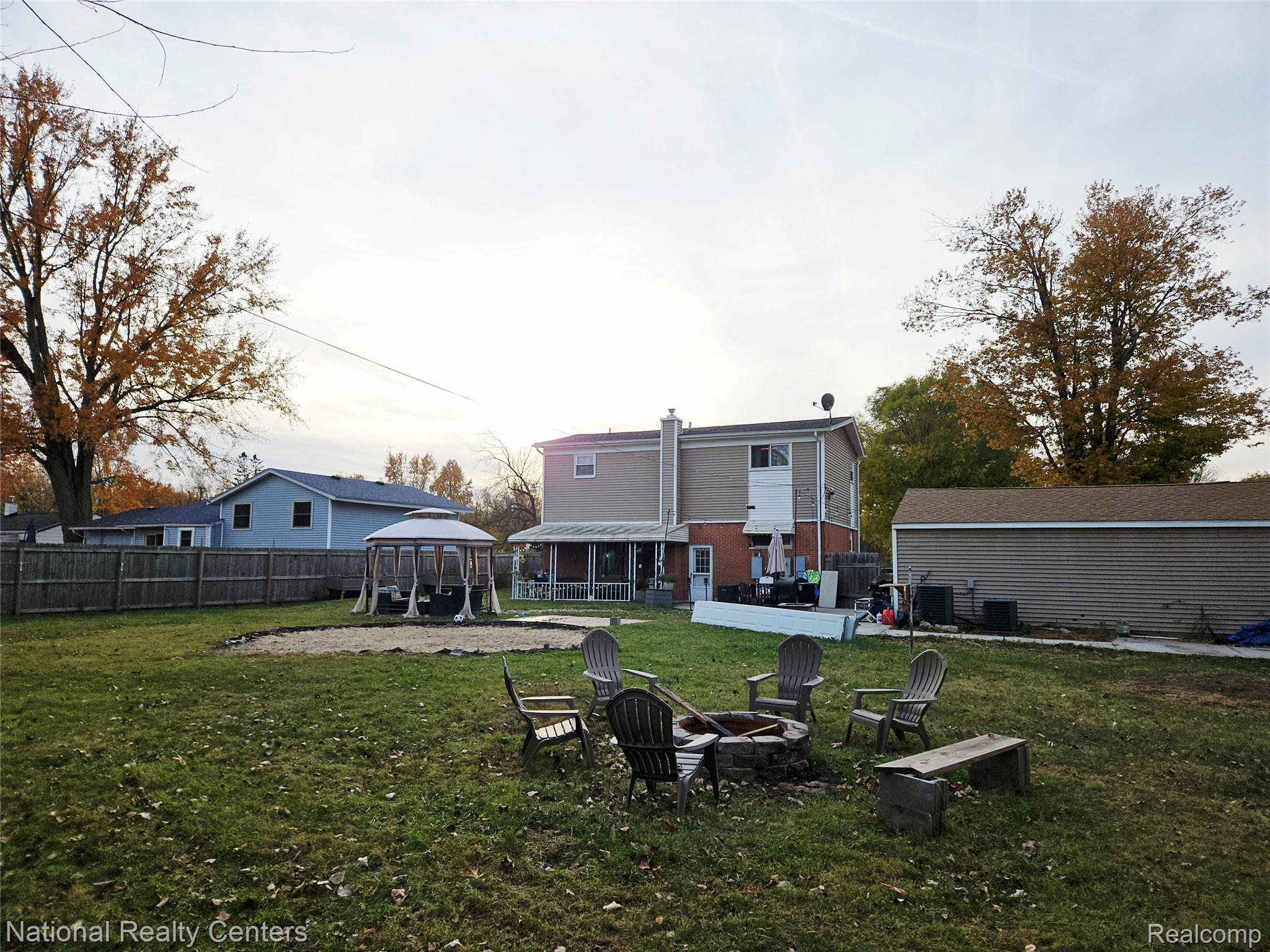 5901 Washington Street