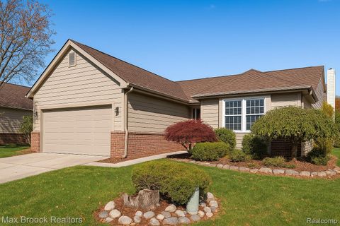 Photo of 30951 Savannah Court, Novi City, MI 48377 (MLS # 20251049705)