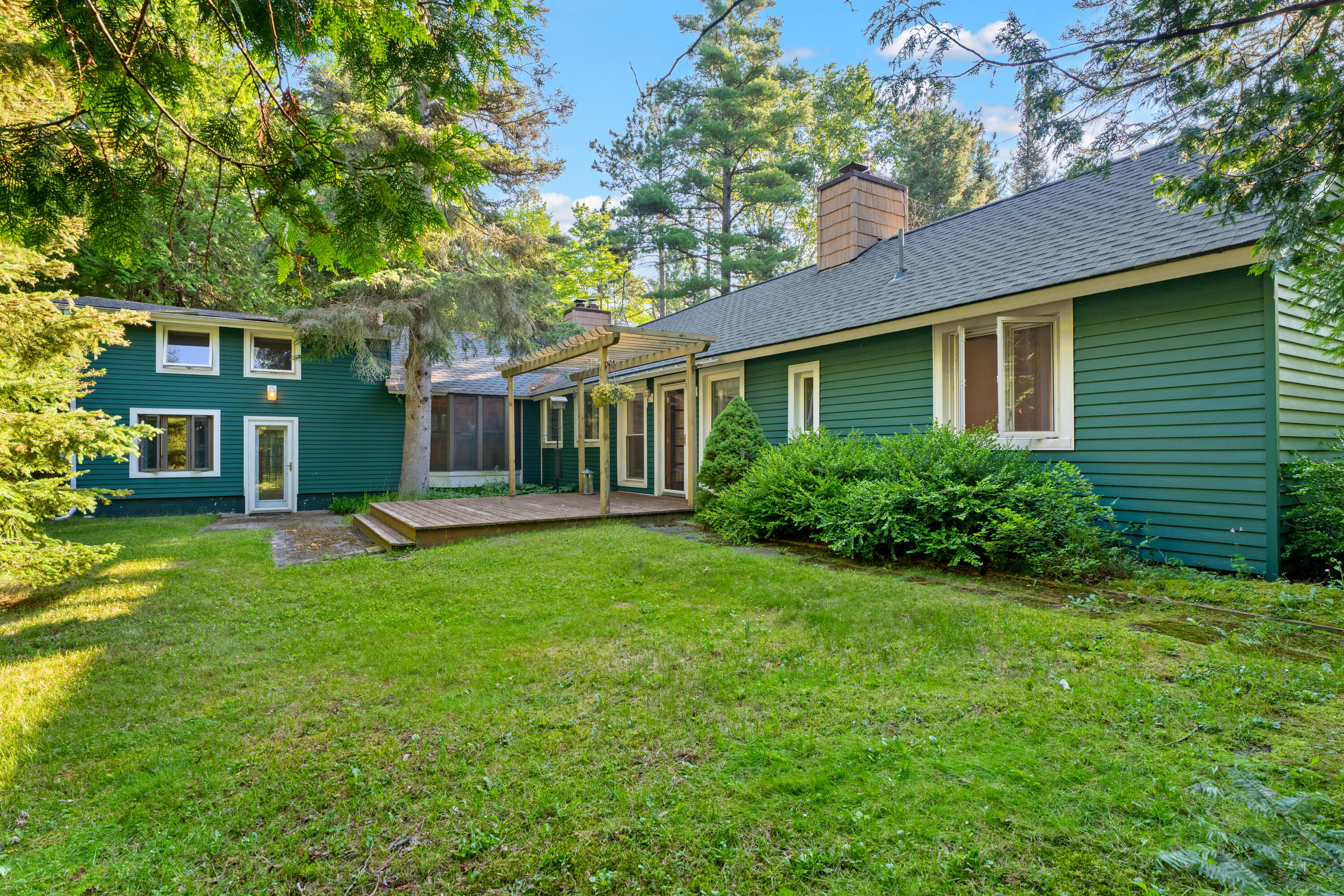 1384 N Lake Huron Shore Drive