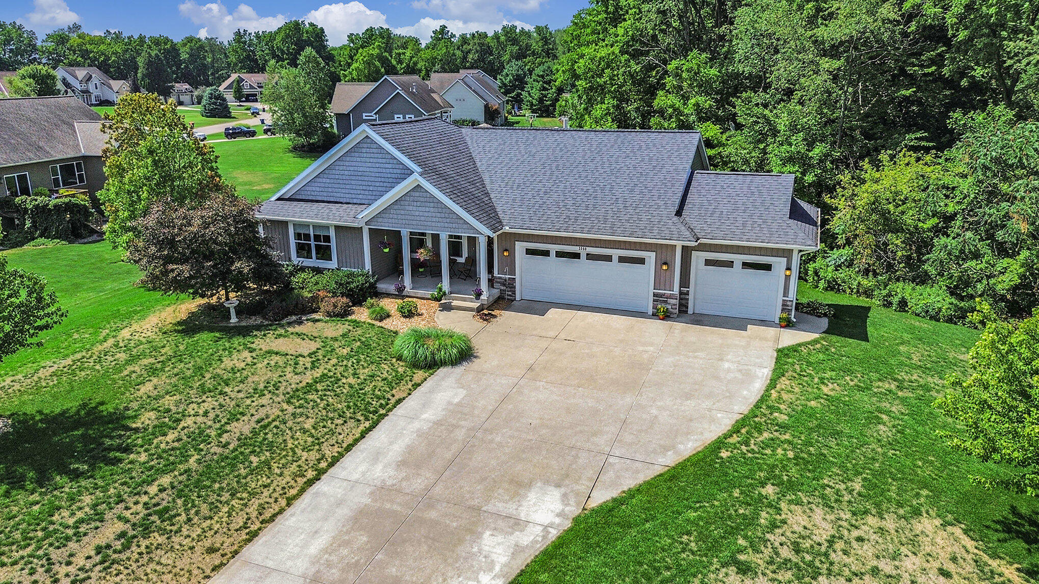 3560 Woodfield Court