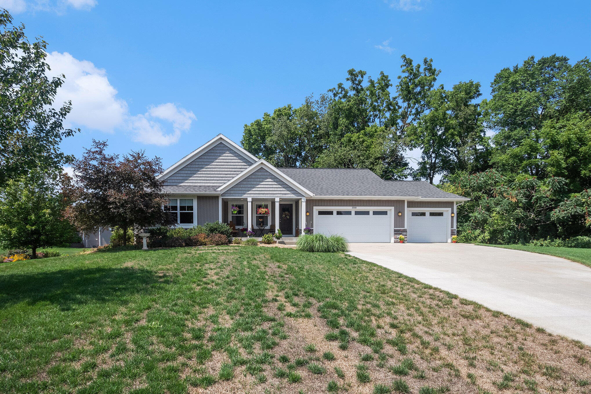 3560 Woodfield Court