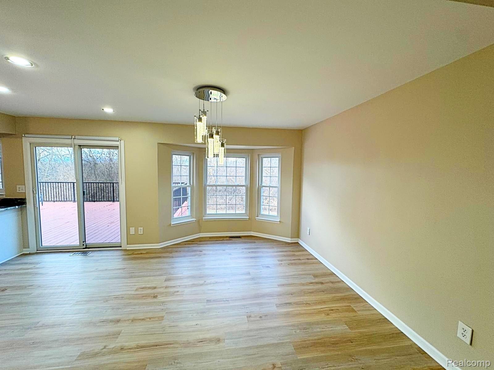 19479 SCENIC HARBOUR Drive