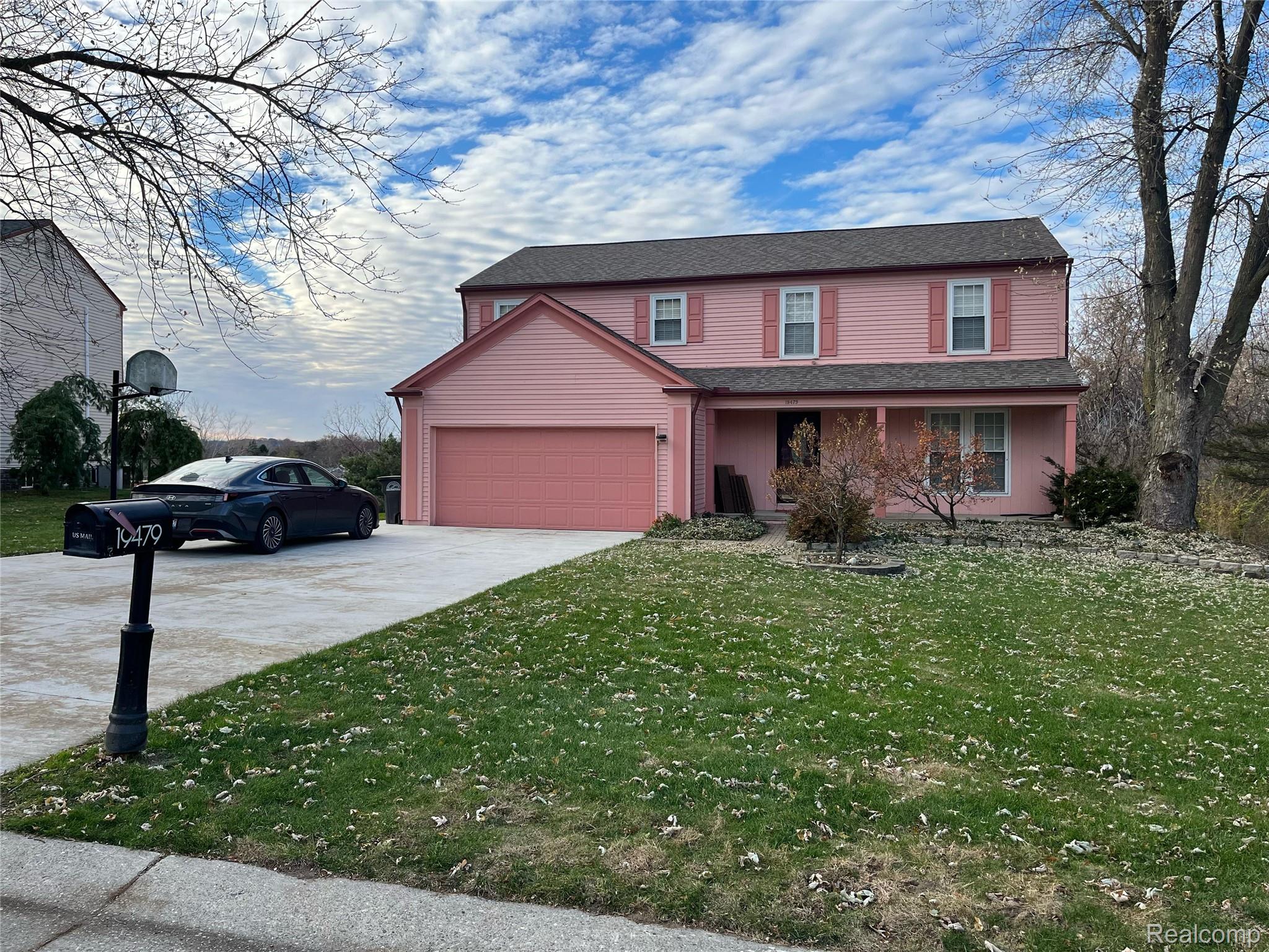 19479 SCENIC HARBOUR Drive