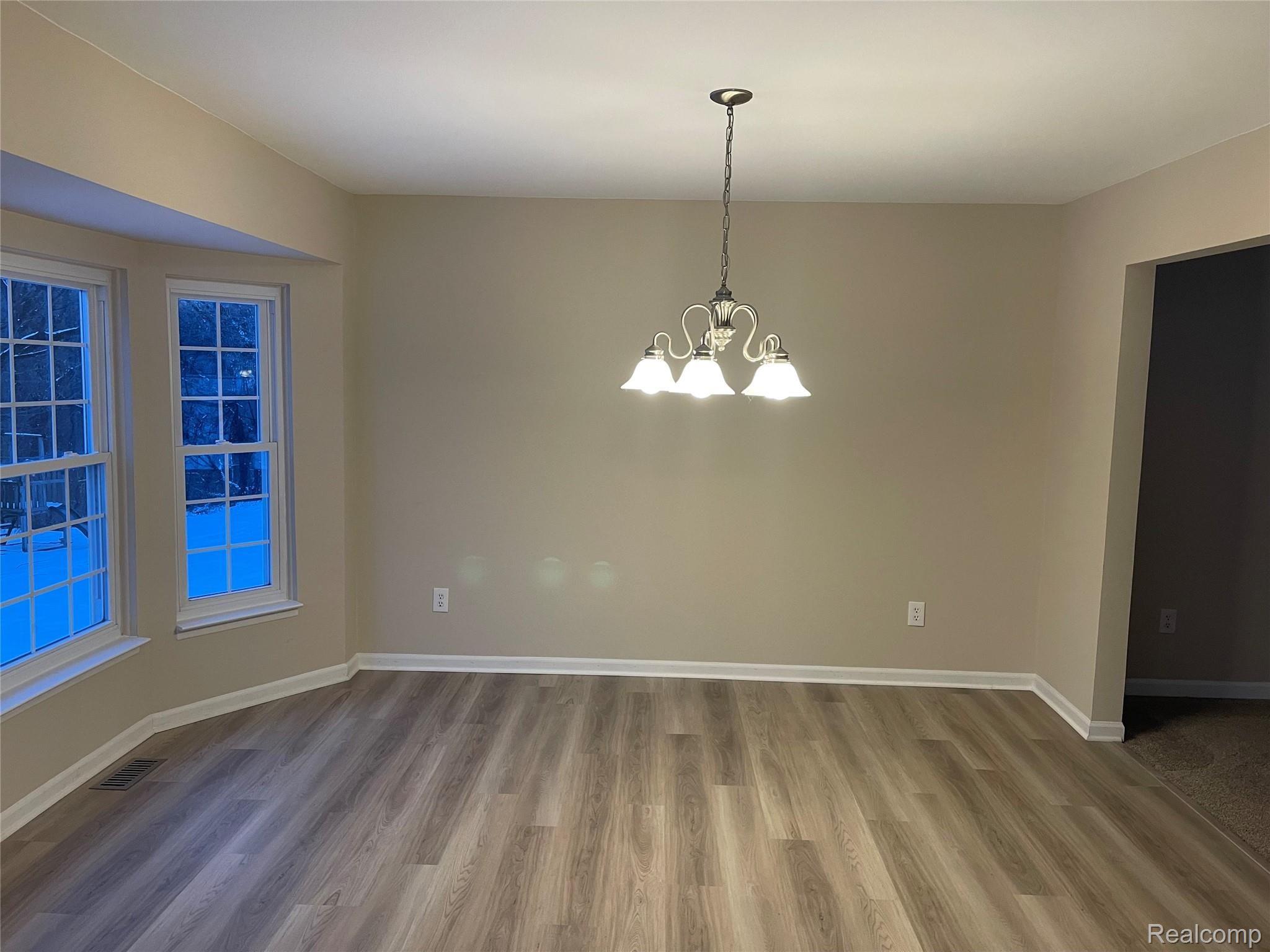 19479 SCENIC HARBOUR Drive