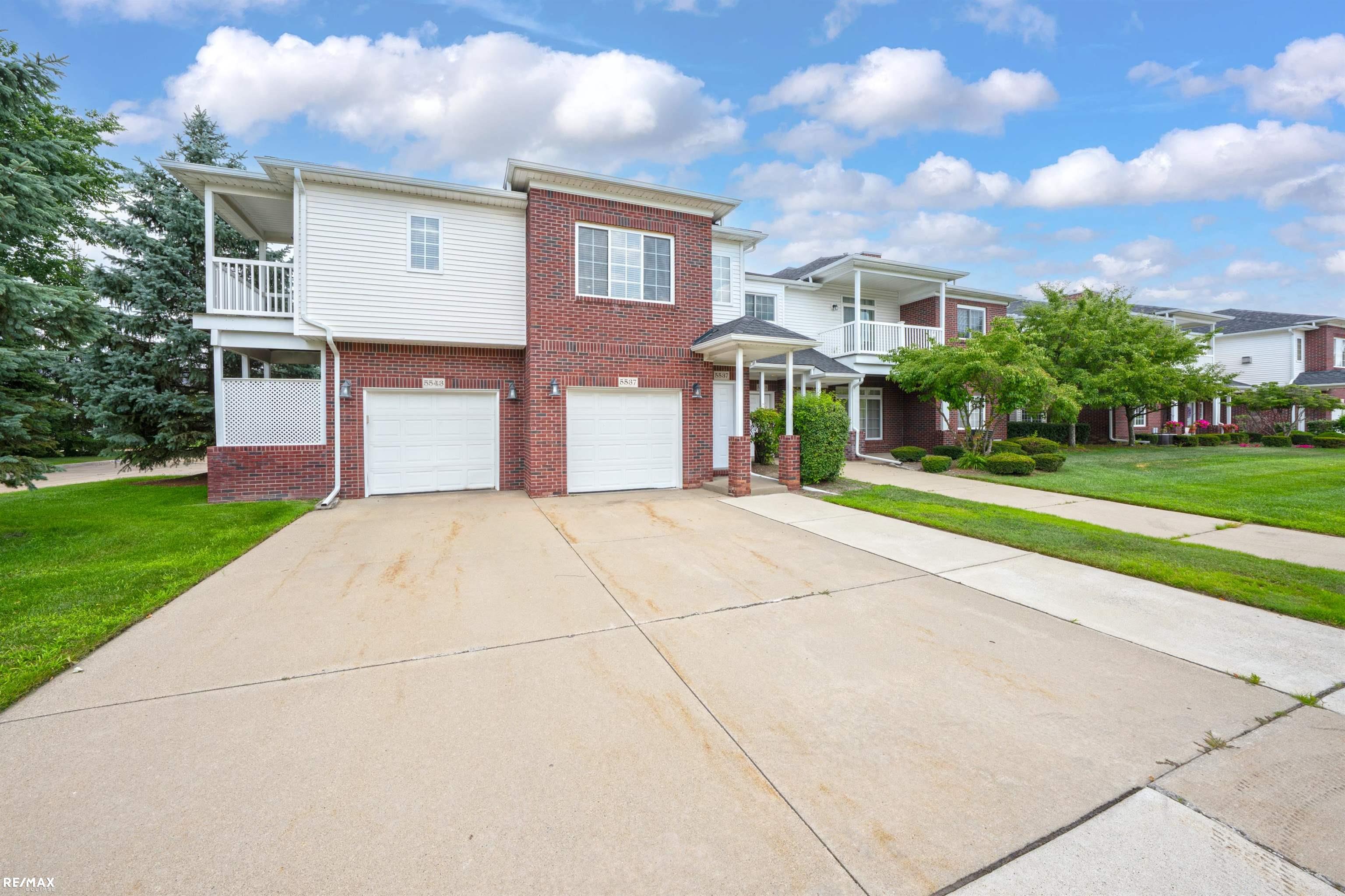 5537 Acorn Lane
