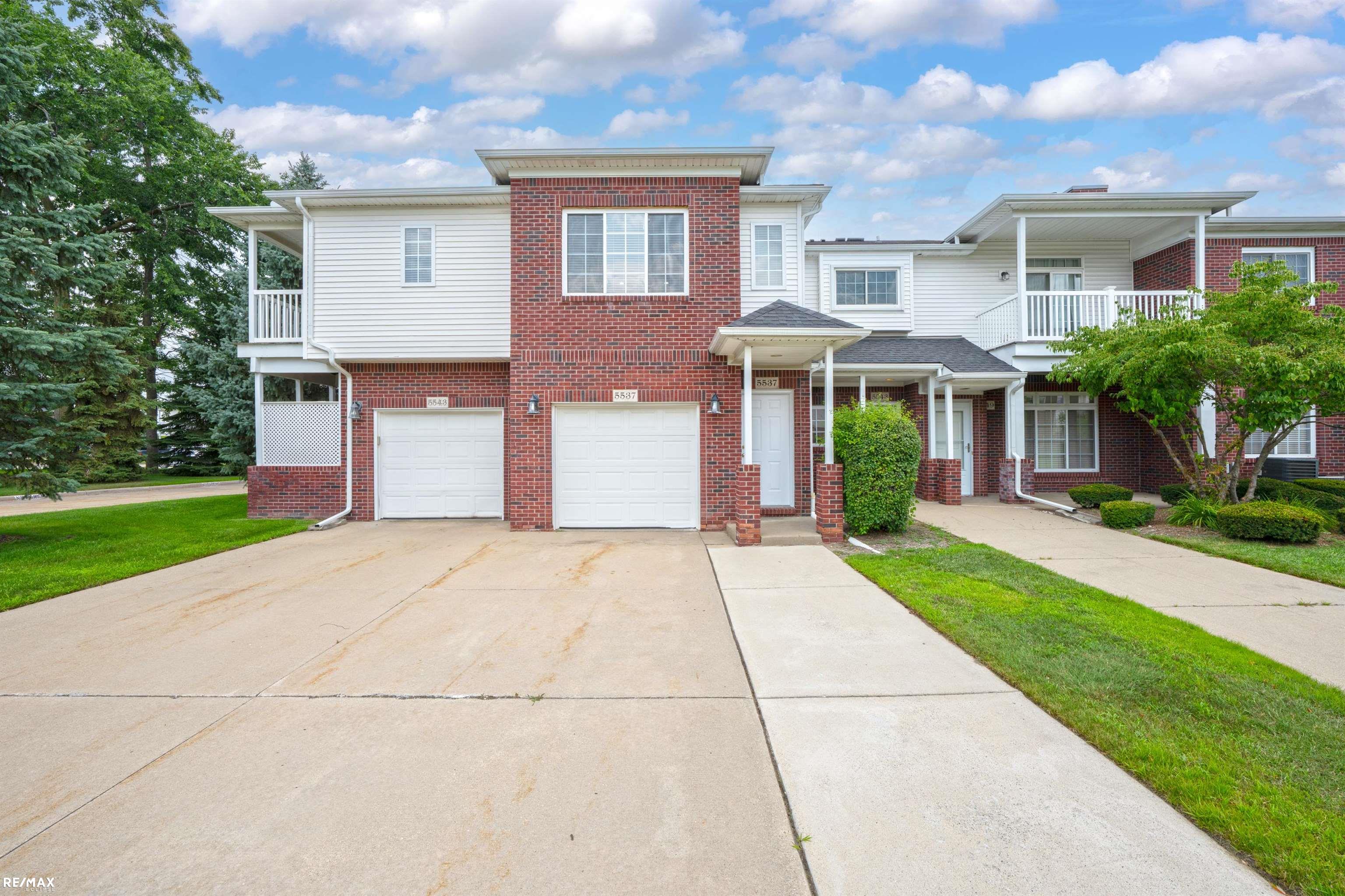 5537 Acorn Lane
