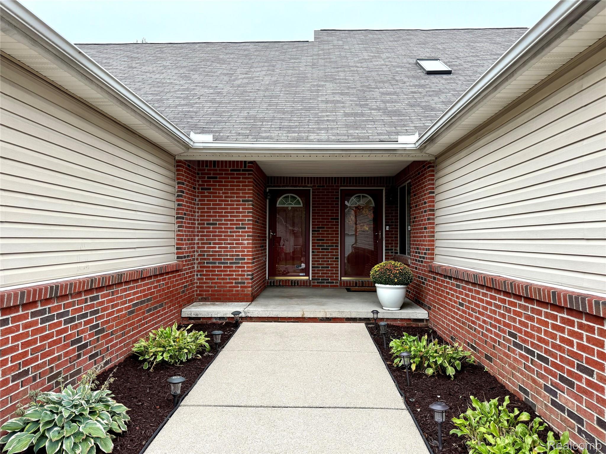 24820 Ashley Court