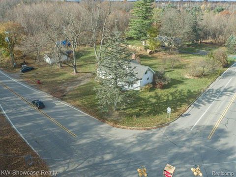 5181 N MILFORD Road Highland Charter Township MI 48356