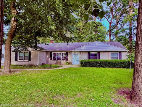 2288 Melody Lane Burton City MI 48509