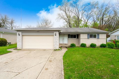 25720 Southwood Drive Southfield City MI 48075