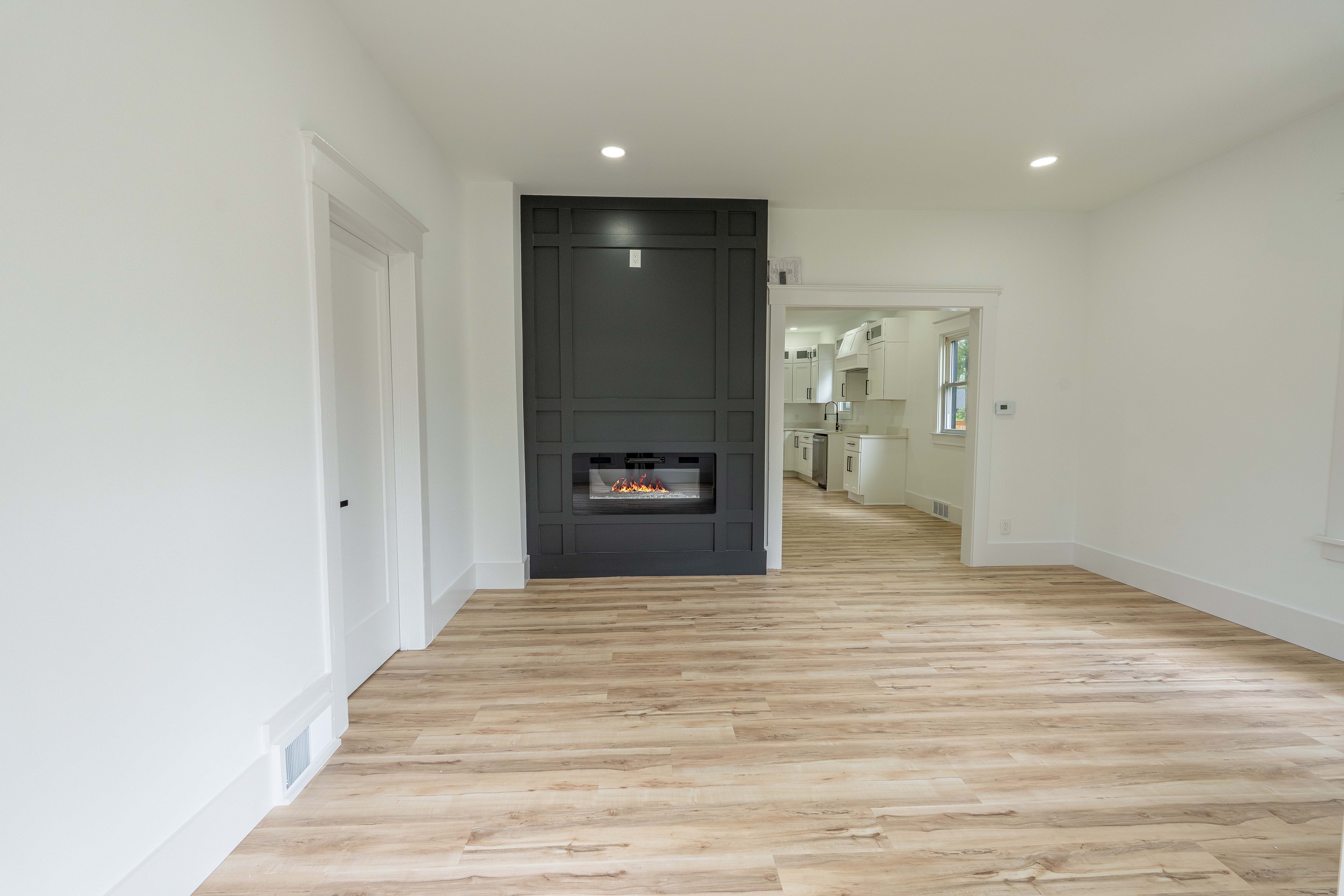 Ferndale City Oakland, Michigan 48220, United States, 3 Bedrooms Bedrooms, ,1 BathroomBathrooms,Residential,Pending,132780