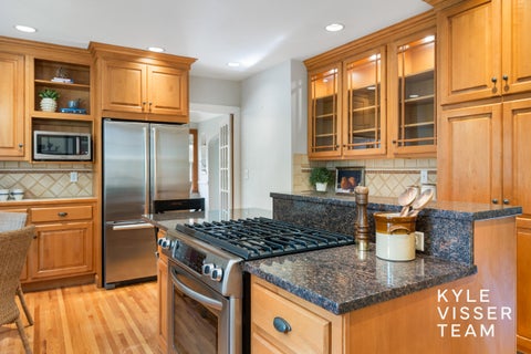 Tiny photo for 950 Pinecrest Avenue SE, East Grand Rapids City, MI 49506 (MLS # 65026054543)