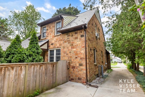 Tiny photo for 950 Pinecrest Avenue SE, East Grand Rapids City, MI 49506 (MLS # 65026054543)