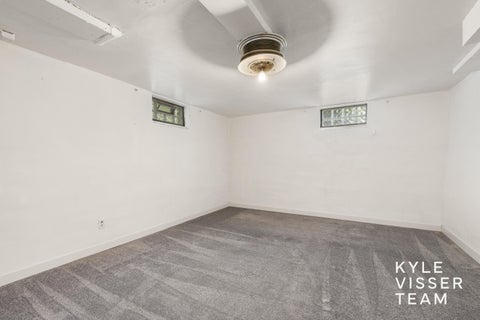 Tiny photo for 950 Pinecrest Avenue SE, East Grand Rapids City, MI 49506 (MLS # 65026054543)