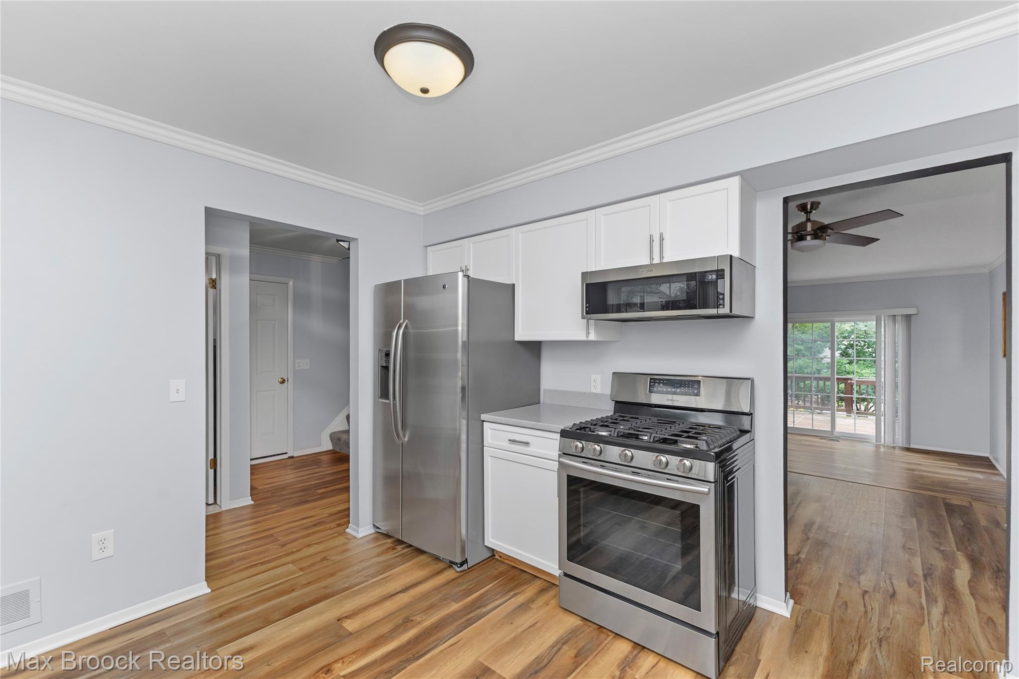1157 Pine Ridge Court