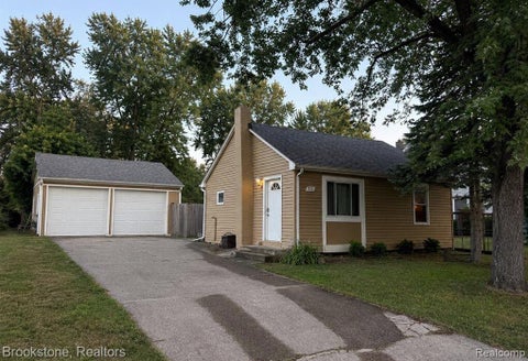 Photo for 311 W Grand Traverse Street