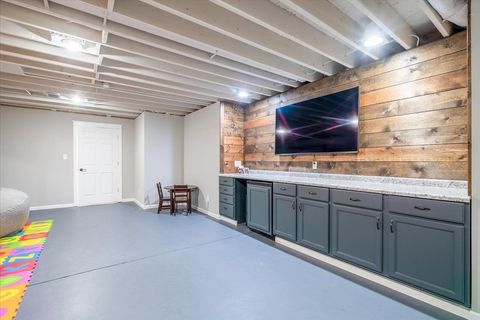 listing image 43