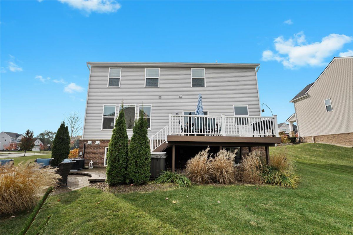 2242 KENAN Drive
