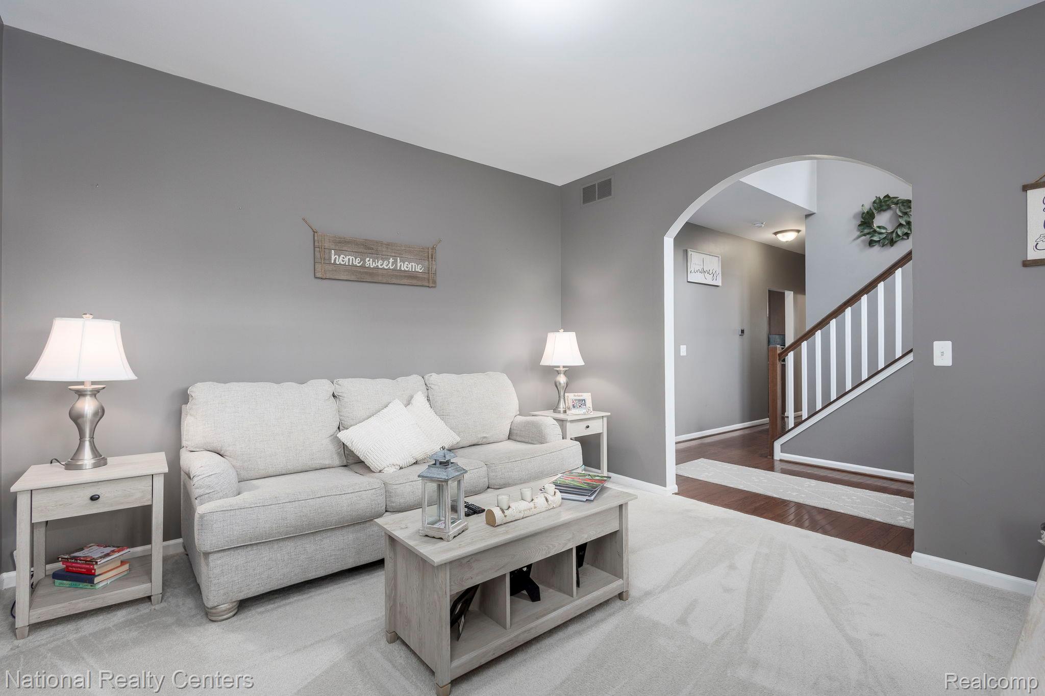 18 Wildrose Drive