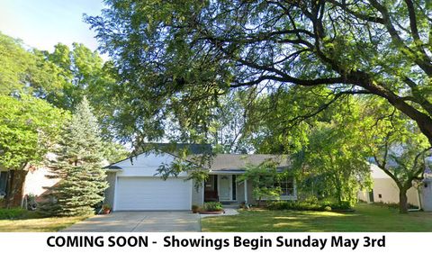 Photo of 36716 Rayburn, Livonia City, MI 48154 (MLS # 81026018692)