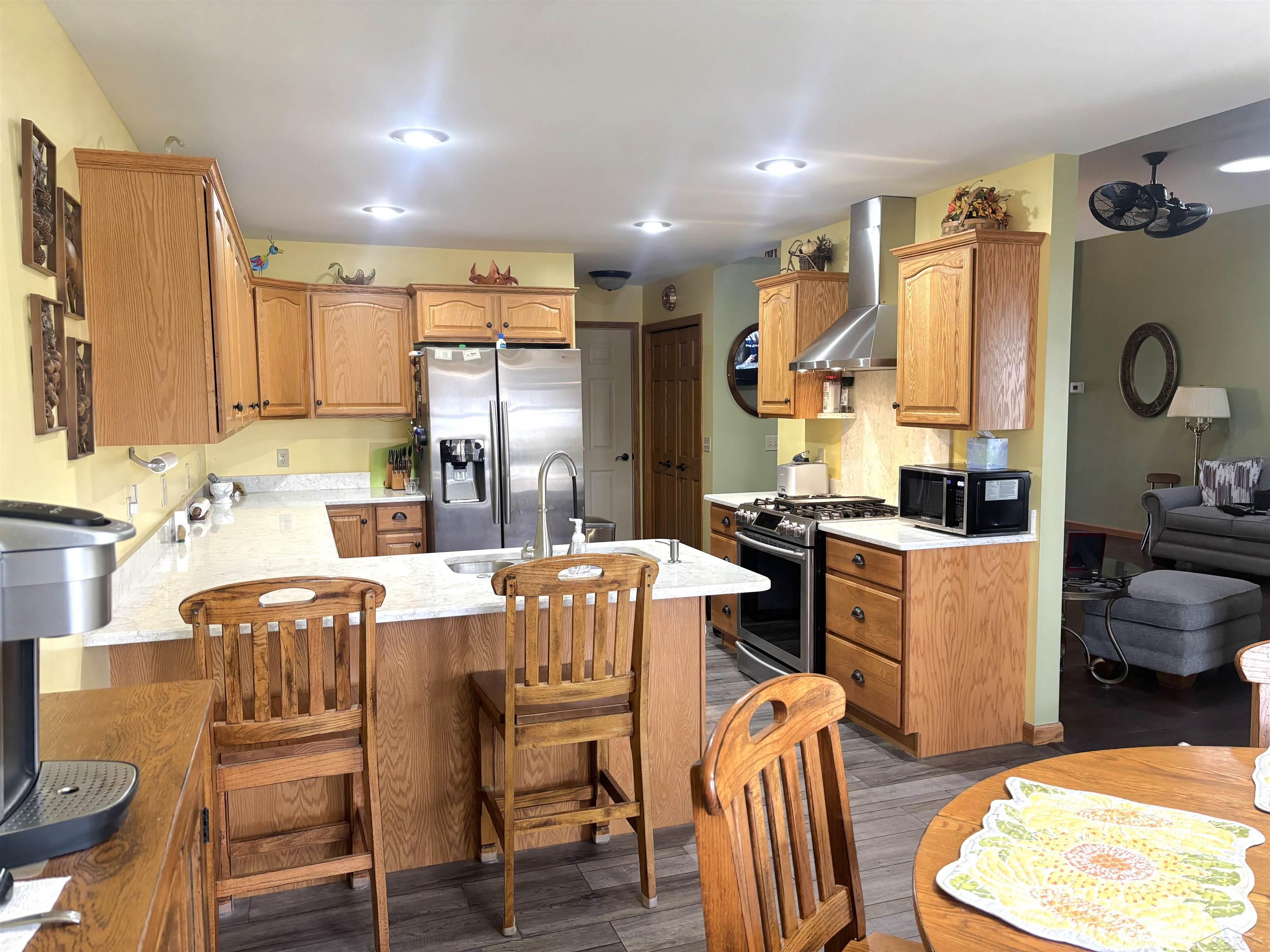 3004 Mackinaw Meadows Drive