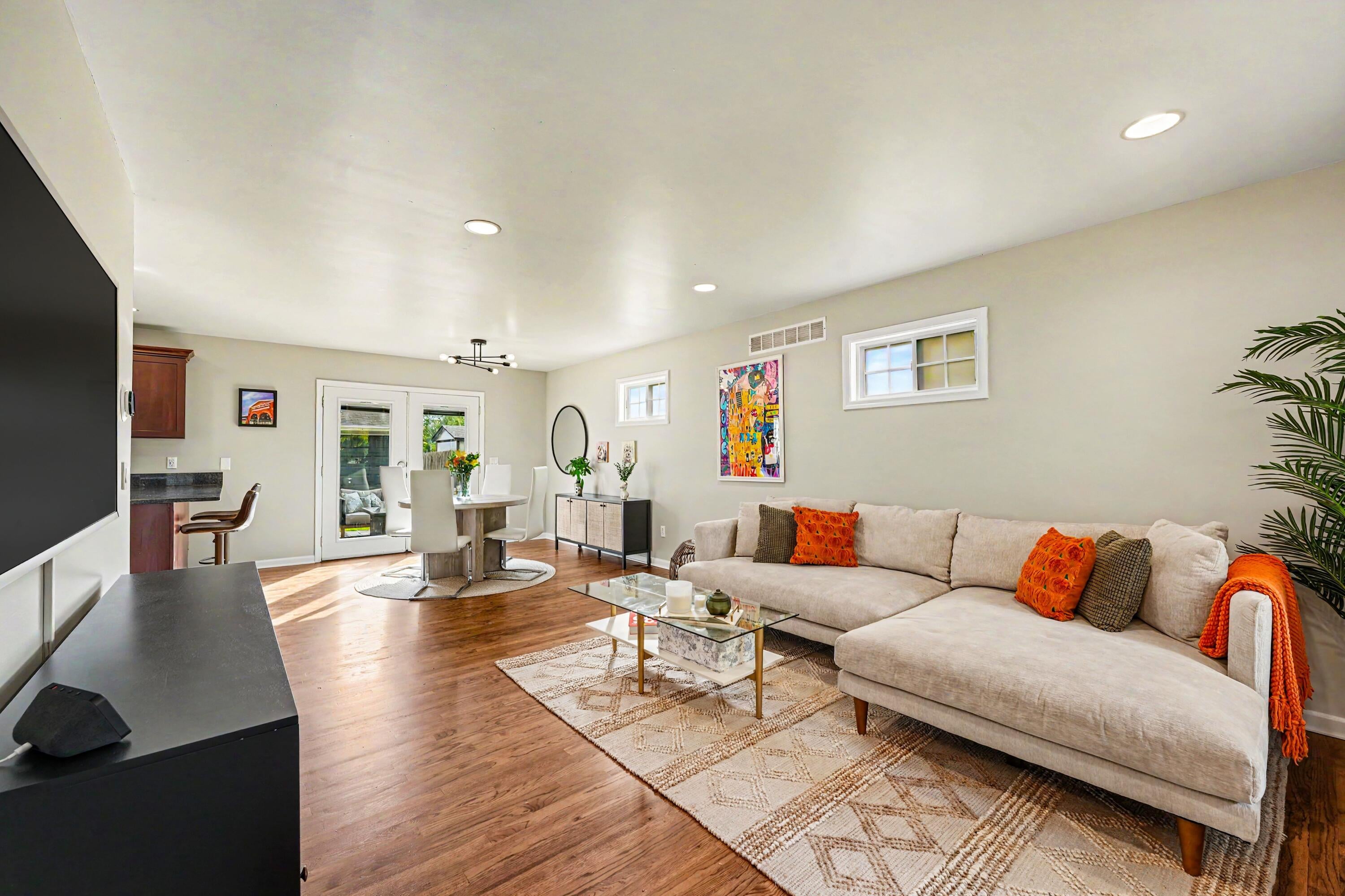 1732 Mortenson Boulevard