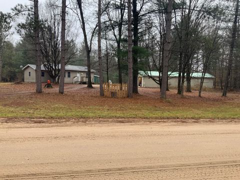 8387 E 7 Mile Road Dover Township MI 49656