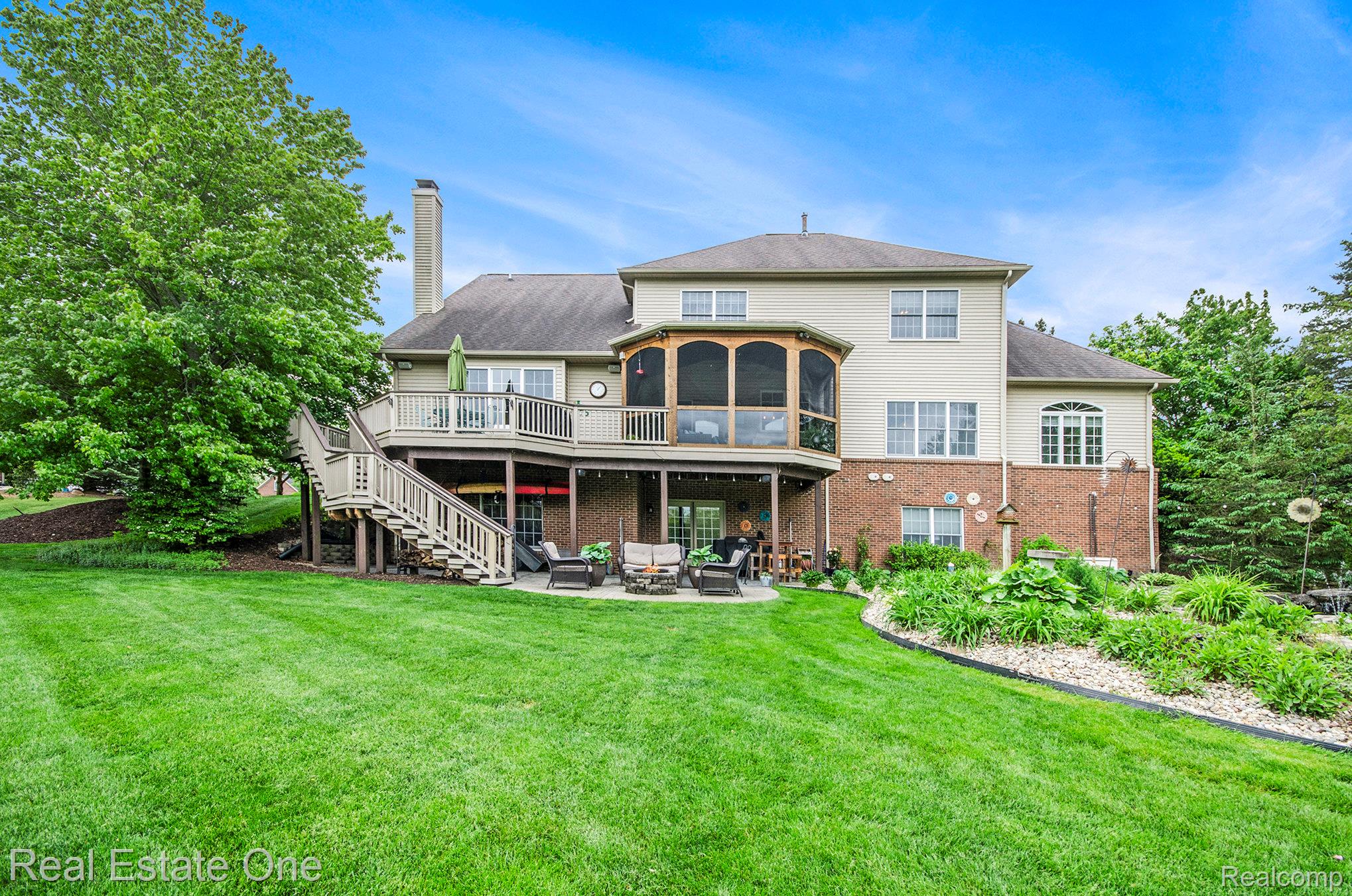 3088 Exeter Drive