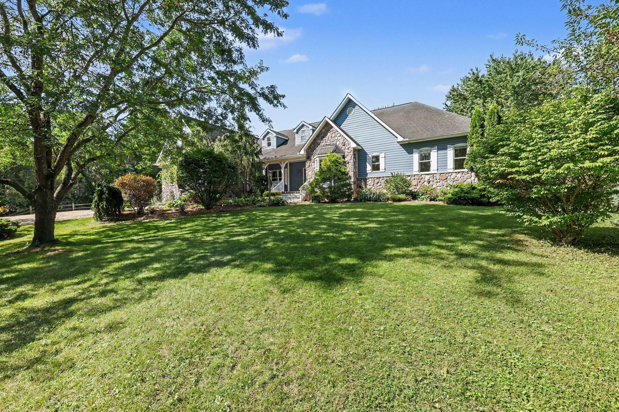 7353 Jennings Road
