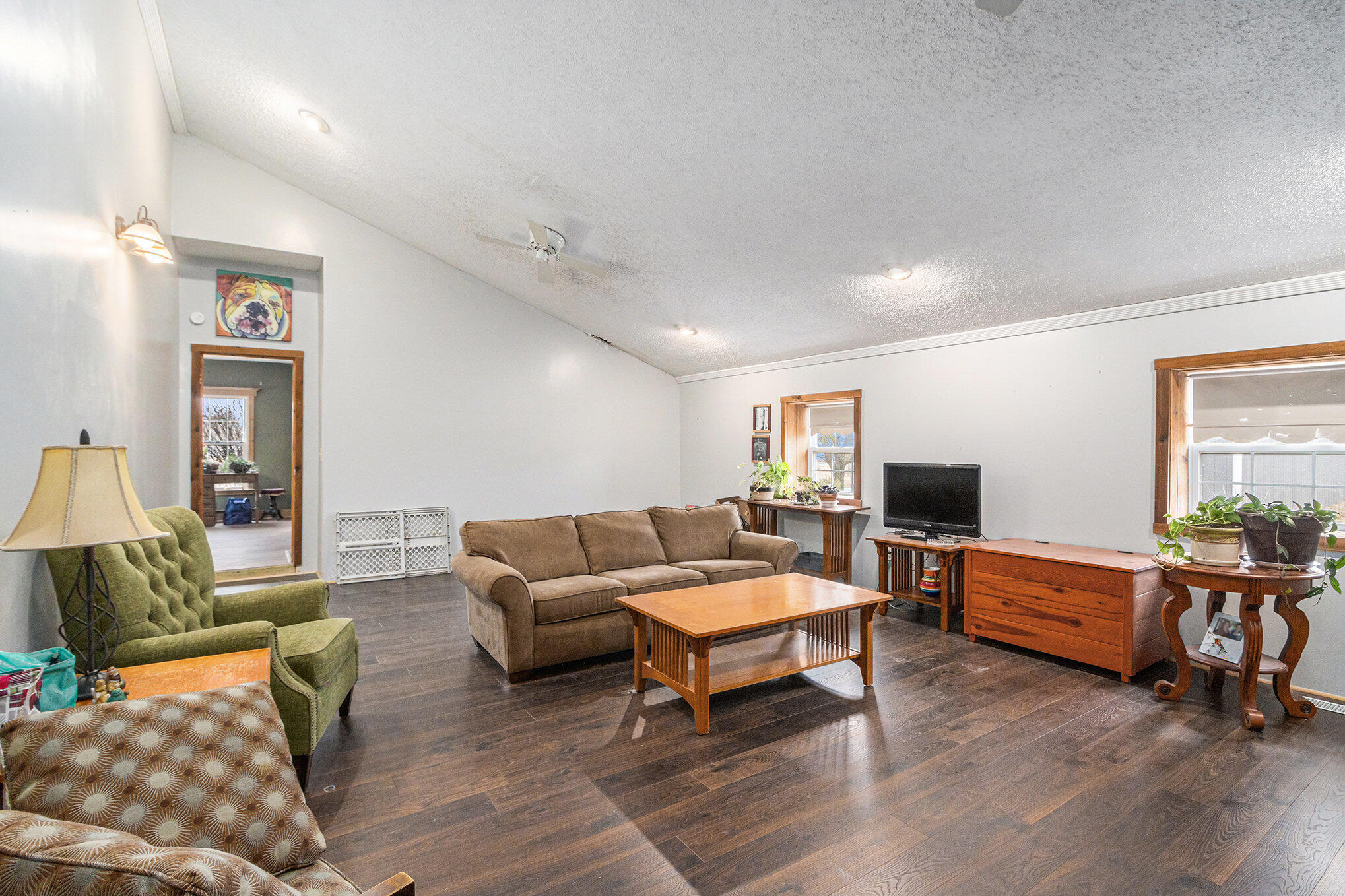 Union City Village, Michigan 49094, United States, 4 Bedrooms Bedrooms, ,2 BathroomsBathrooms,Residential,Active,186462