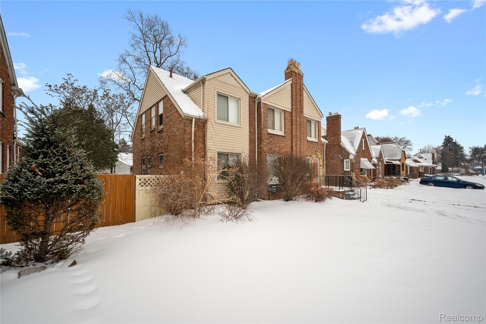 14960 Lindsay Street