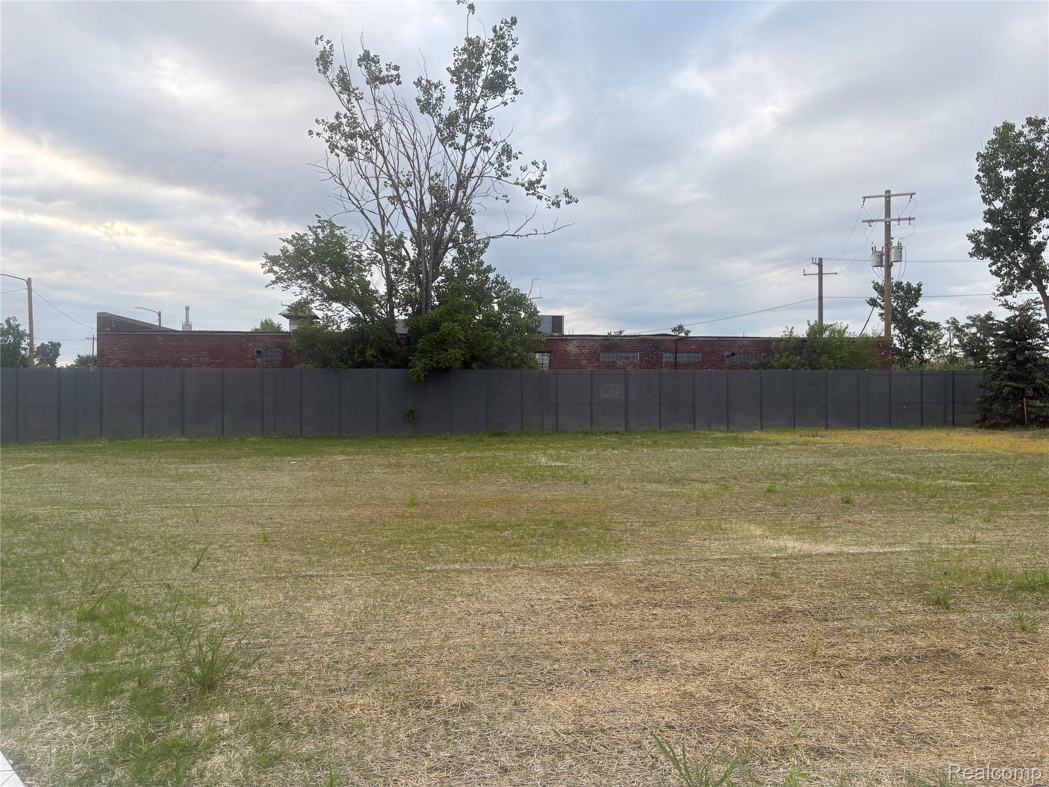 4559 Oakman Boulevard