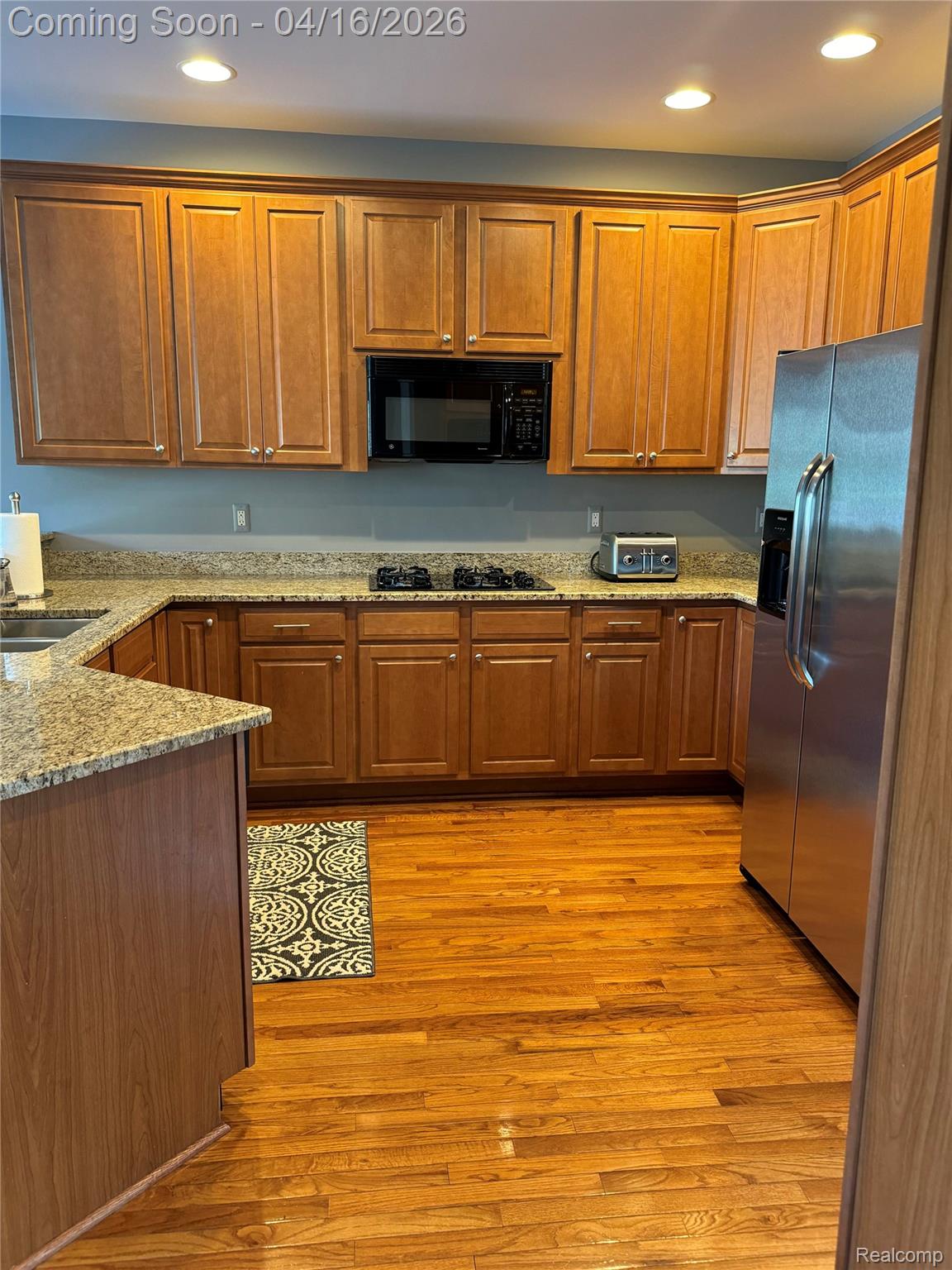 44872 Broadmoor Circle S