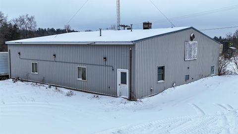 1365 E Main Street Home Township MI 48829