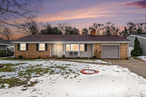 2852 Leelanau Drive NE Plainfield Charter Township MI 49525