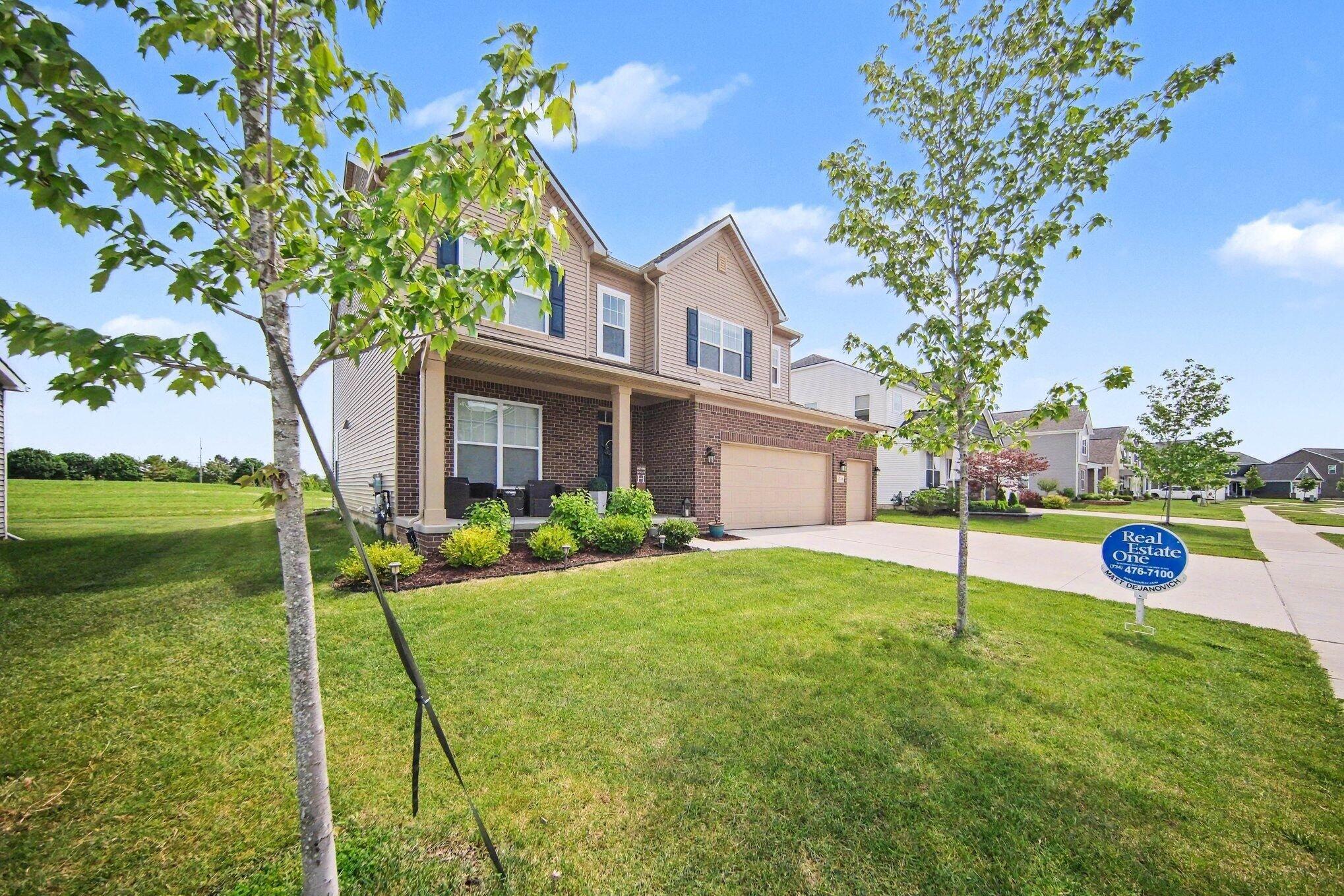 2744 Salt Springs Drive