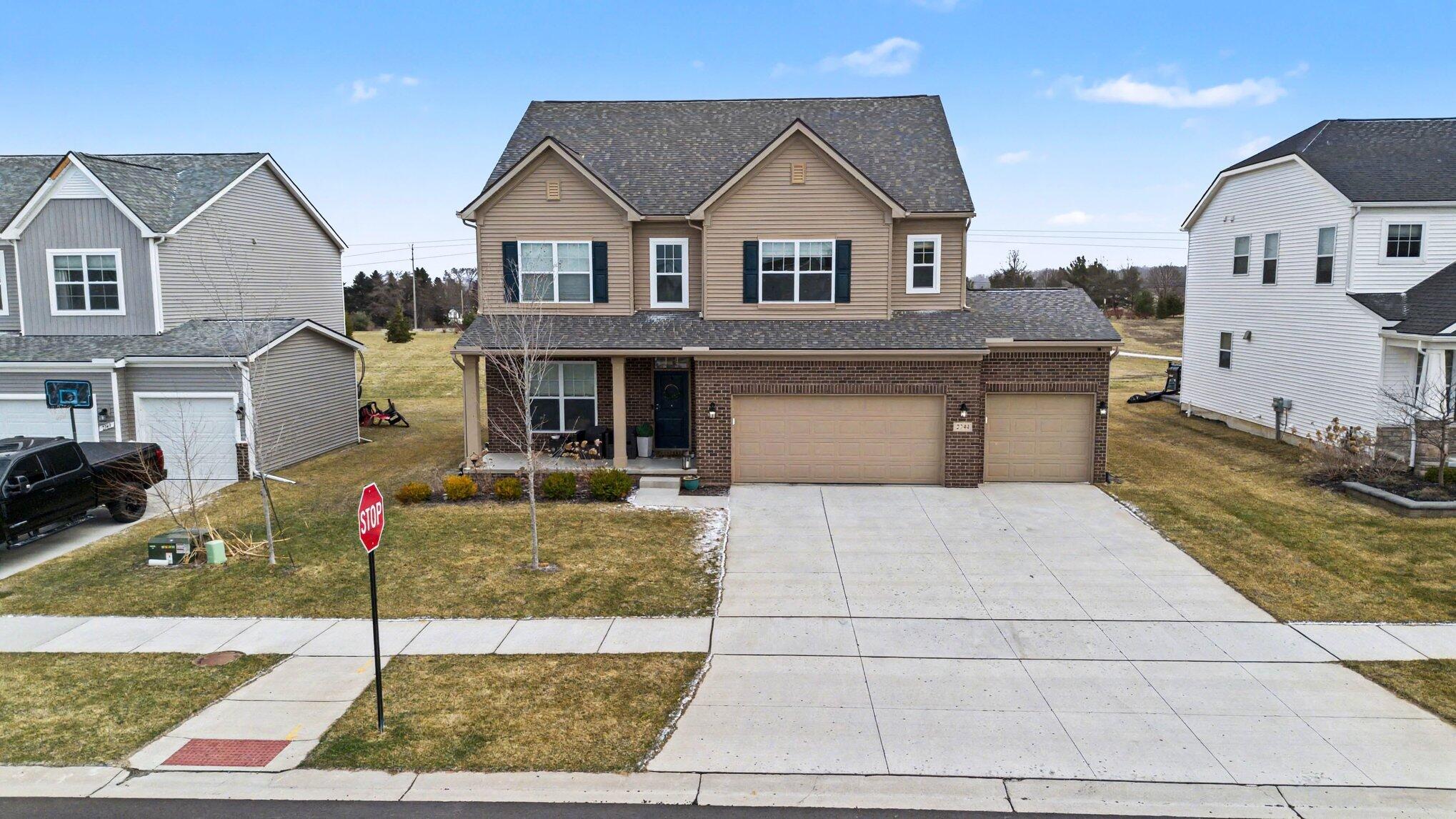 2744 Salt Springs Drive