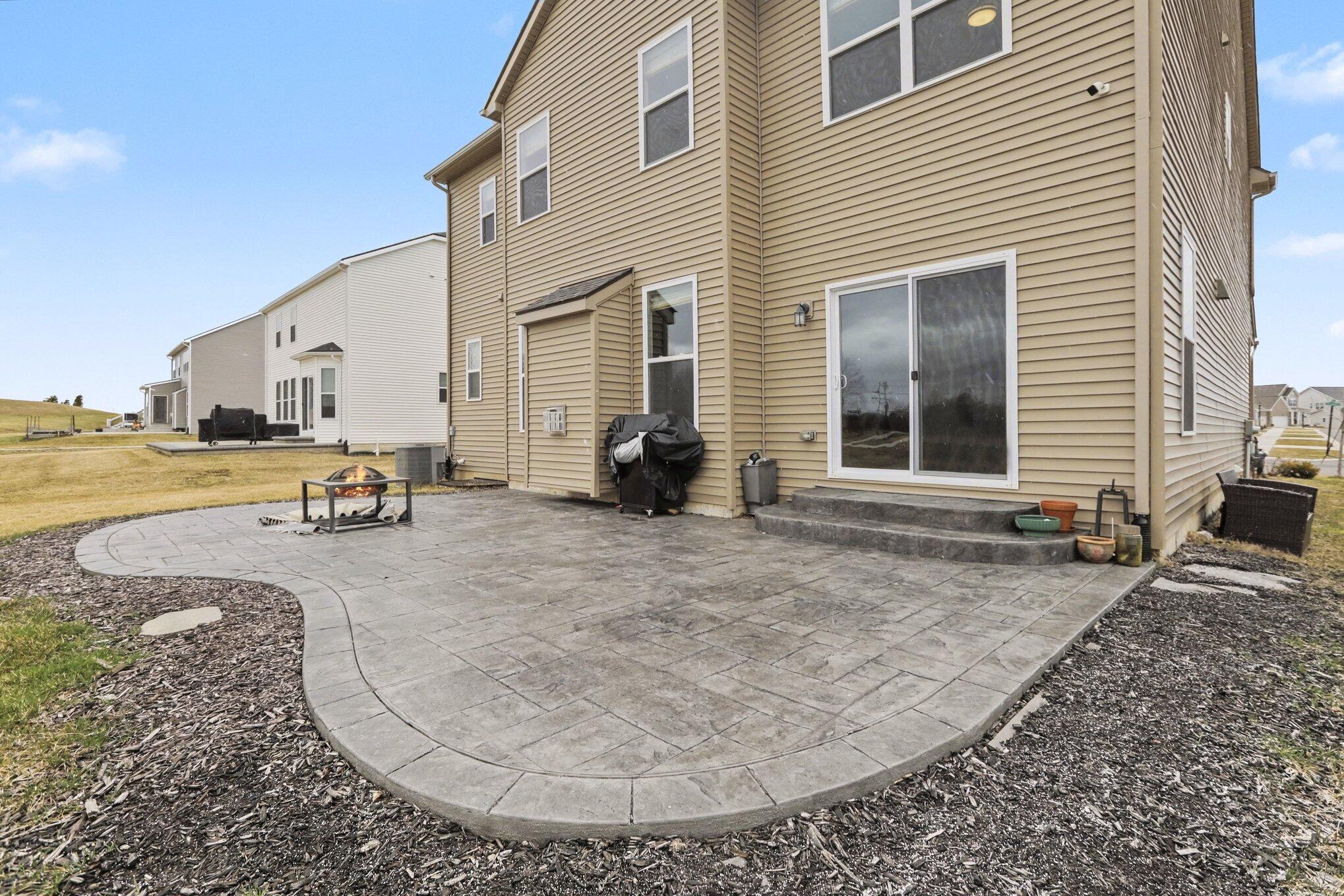 2744 Salt Springs Drive