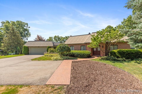 Tiny photo for 2452 Holtman Drive NE, Plainfield Charter Township, MI 49525 (MLS # 65026045880)