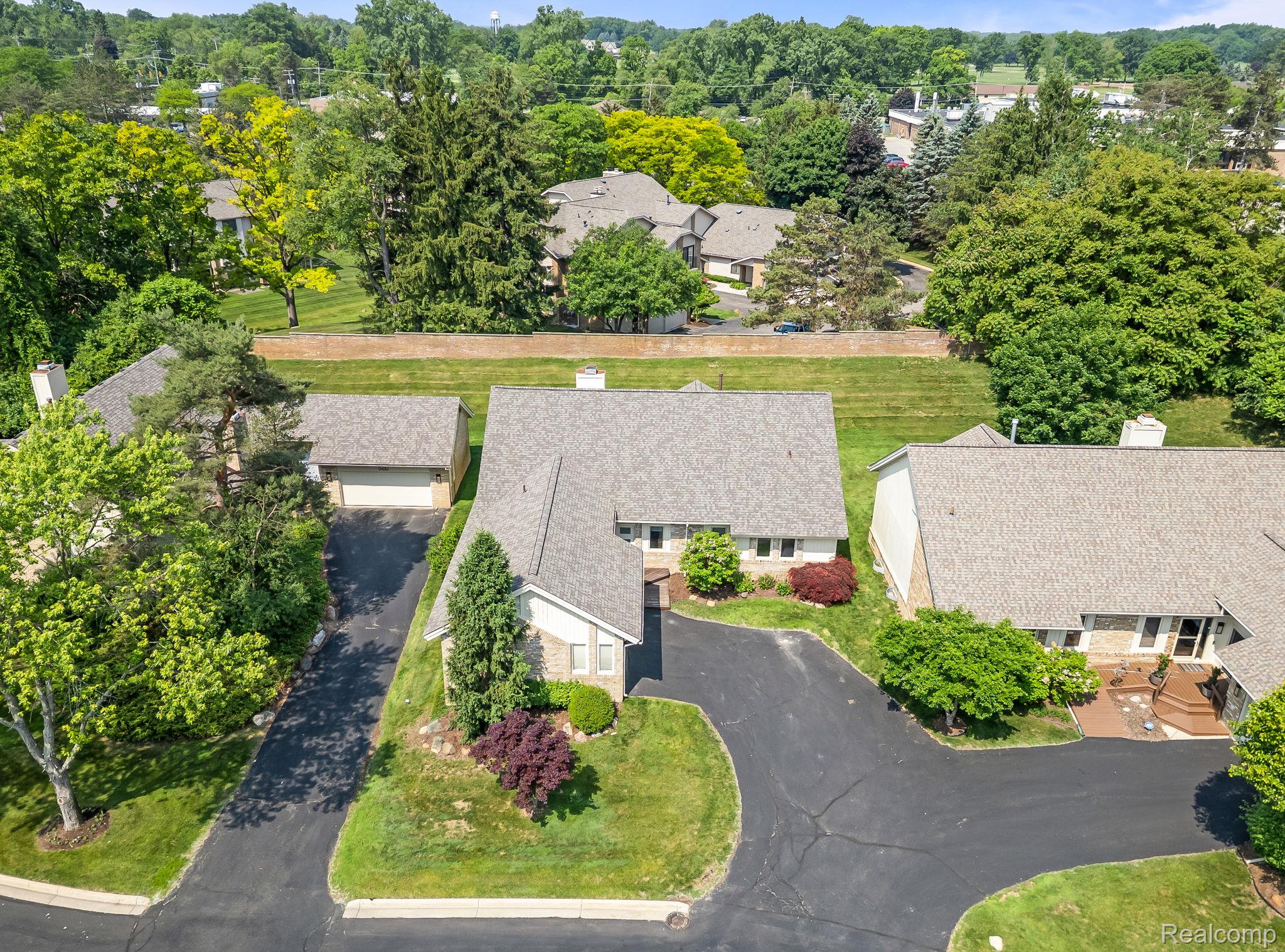 6420 Apple Grove Lane