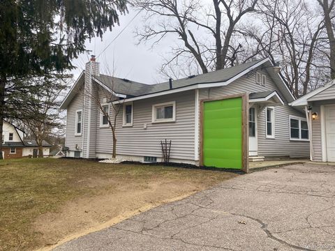 705 E MAIN Street Brighton City MI 48116